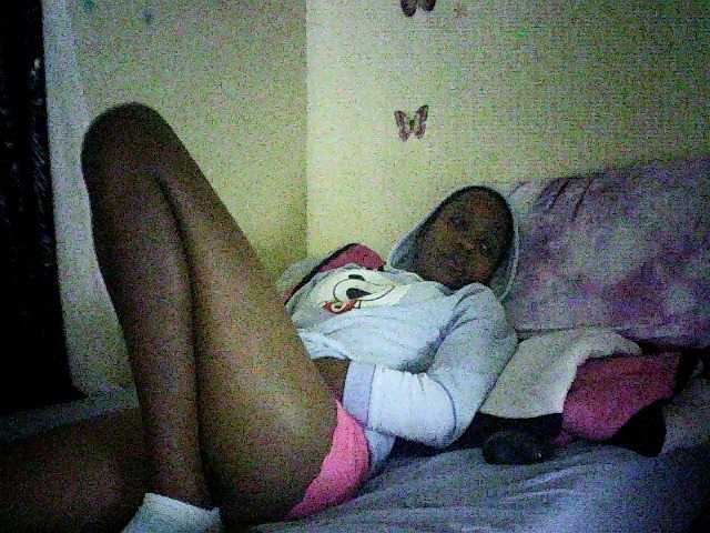 Blackfoxb live cam on BongaCams