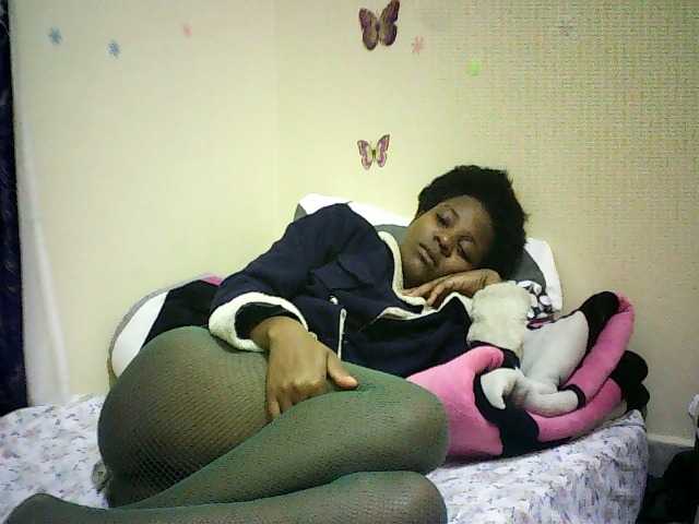 Blackfoxb live cam on BongaCams