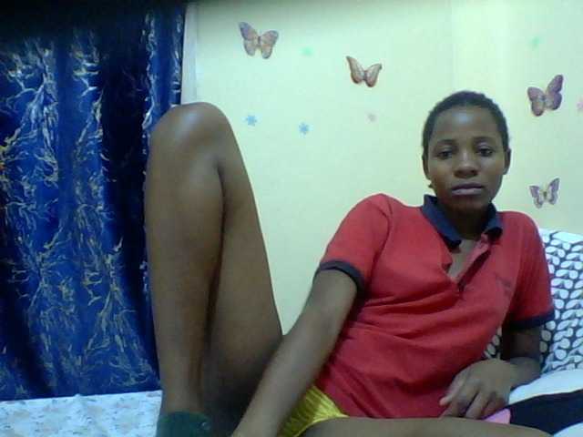 Blackfoxb live cam on BongaCams