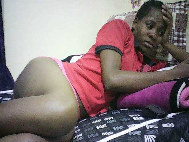 Blackfoxb live cam on BongaCams