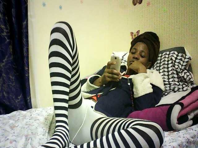 Blackfoxb live cam on BongaCams