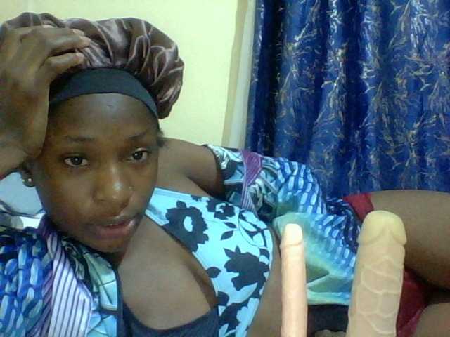 Blackfoxb live cam on BongaCams