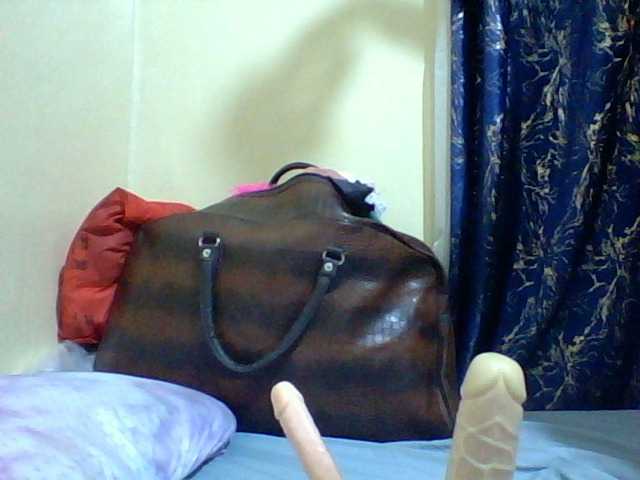 Blackfoxb live cam on BongaCams