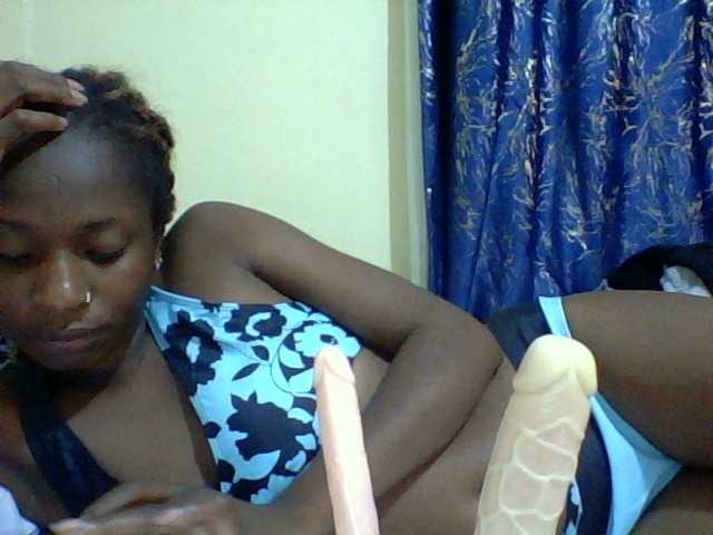 Blackfoxb live cam on BongaCams