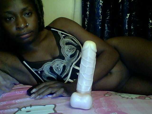 Blackfoxb live cam on BongaCams