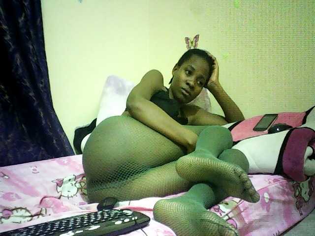 Blackfoxb live cam on BongaCams