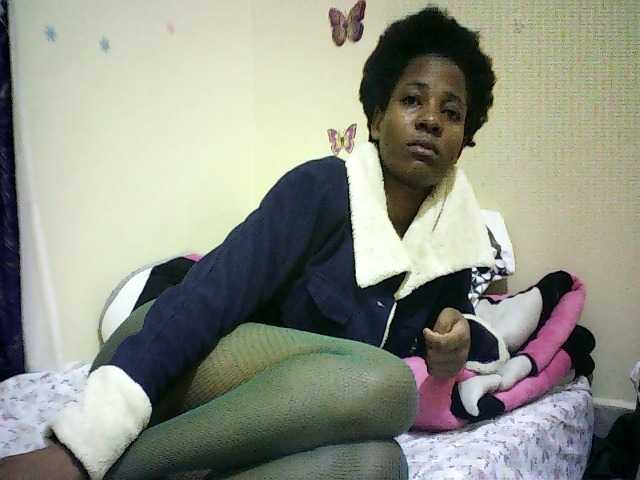 Blackfoxb live cam on BongaCams