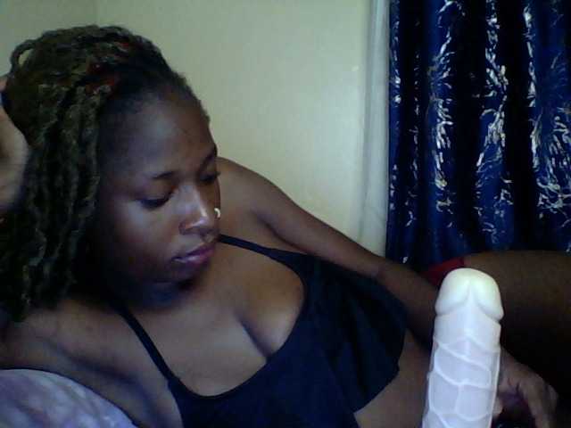 Blackfoxb live cam on BongaCams