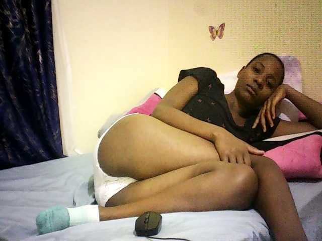 Blackfoxb live cam on BongaCams