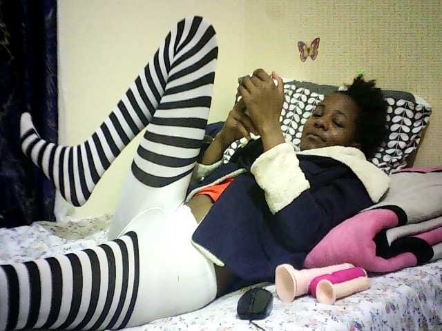 Blackfoxb live cam on BongaCams