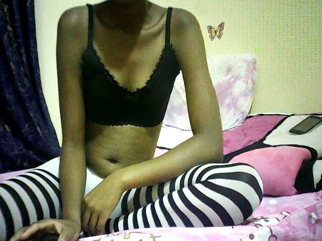 Blackfoxb live cam on BongaCams