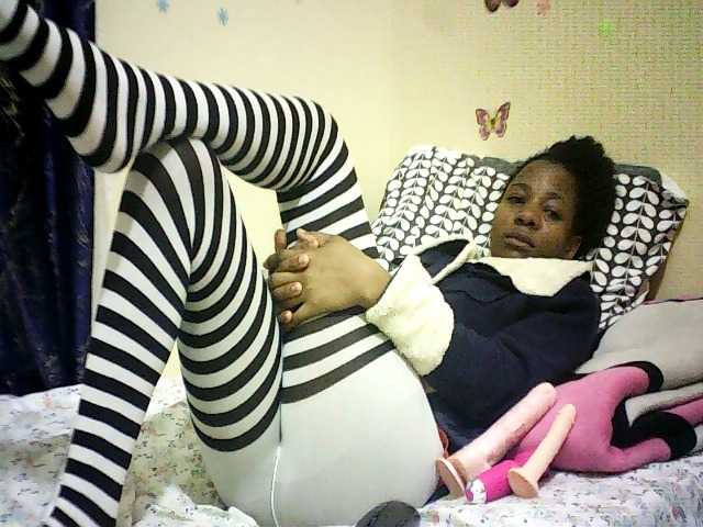 Blackfoxb live cam on BongaCams