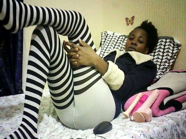 Blackfoxb live cam on BongaCams