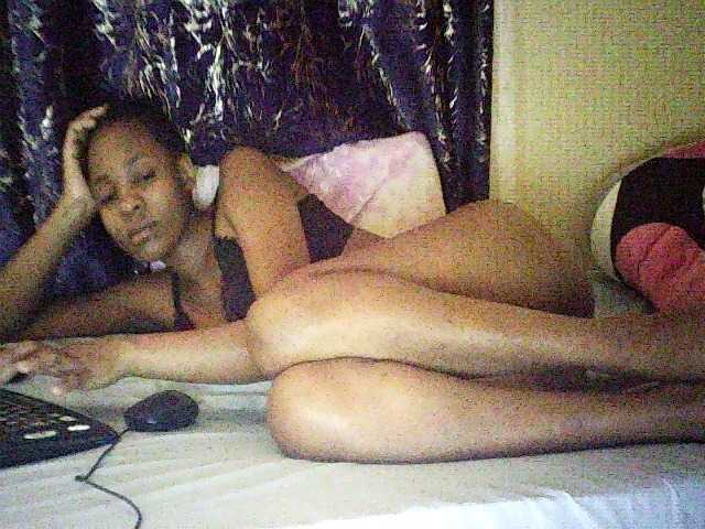 Blackfoxb live cam on BongaCams
