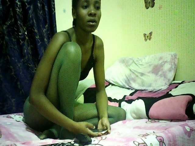 Blackfoxb live cam on BongaCams