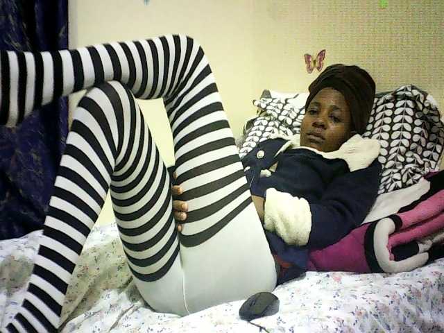 Blackfoxb live cam on BongaCams
