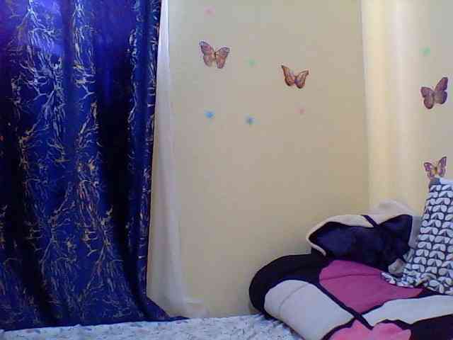 Blackfoxb webcam