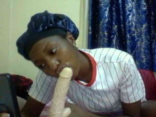 Blackfoxb webcam