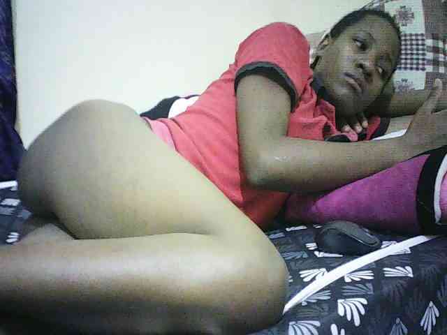 Blackfoxb webcam