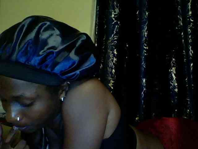Blackfoxb webcam