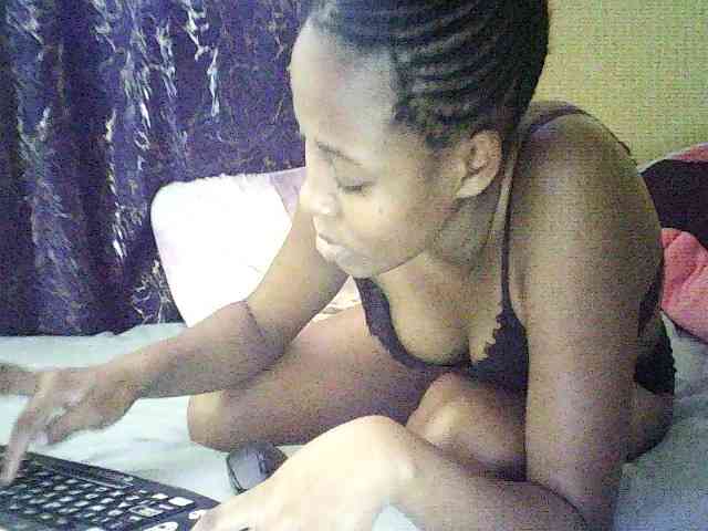 Blackfoxb webcam