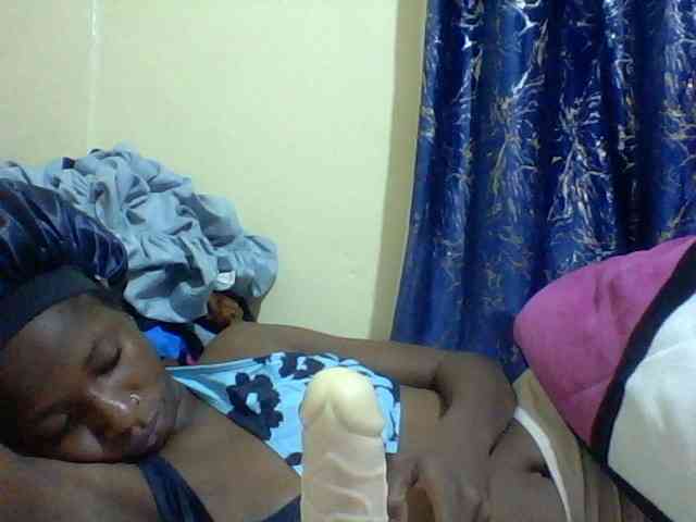 Blackfoxb webcam