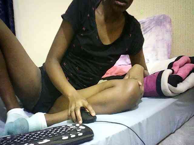 Blackfoxb webcam
