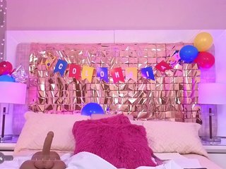 CarlaHilton Porn Show