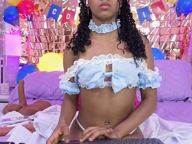 CarlaHilton live cam on BongaCams