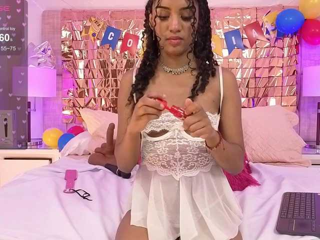 CarlaHilton live cam on BongaCams