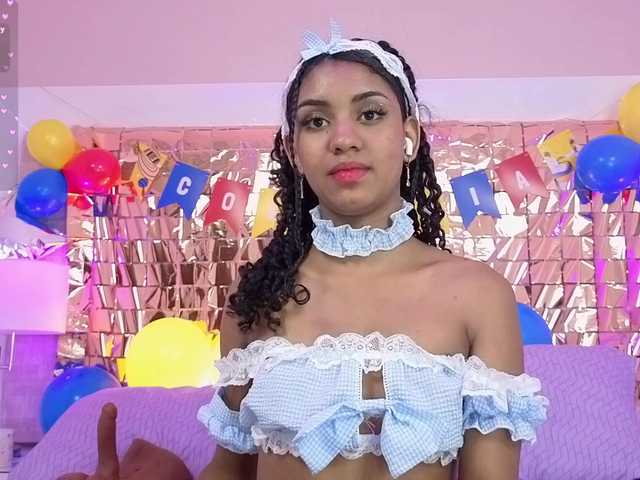 CarlaHilton live cam on BongaCams