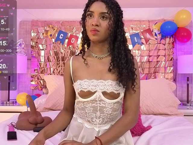 CarlaHilton live cam on BongaCams