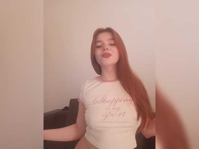 DanaWhitea live cam on BongaCams