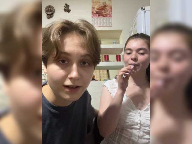 модель DanaWhitea