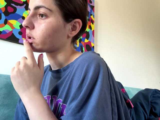 KarinaValdespino live cam on BongaCams