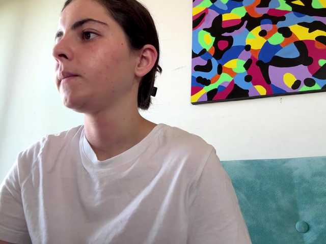 KarinaValdespino live cam on BongaCams