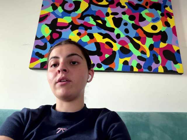 KarinaValdespino live cam on BongaCams