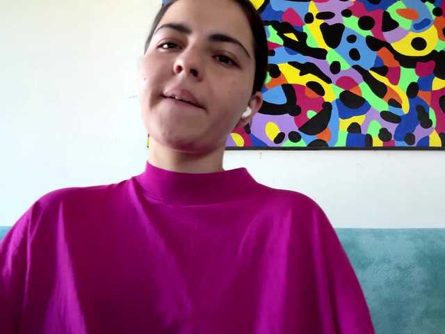 KarinaValdespino live cam on BongaCams