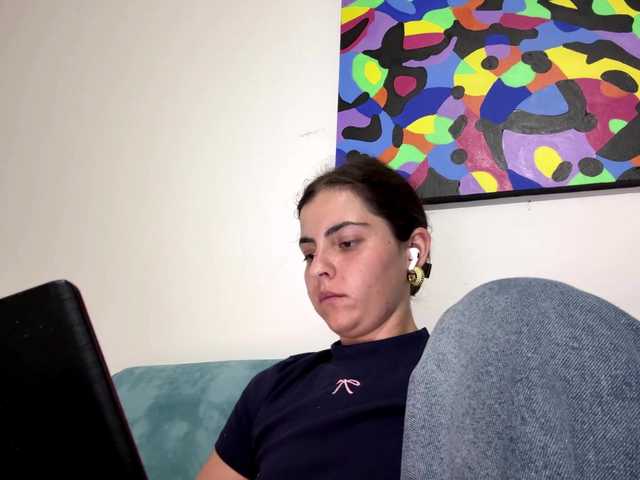 KarinaValdespino live cam on BongaCams