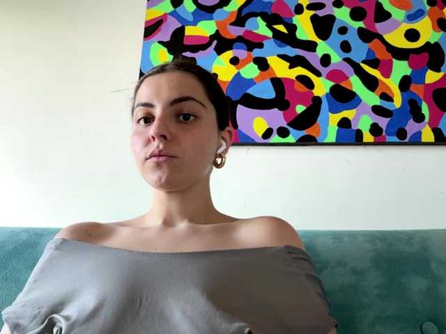 KarinaValdespino live cam on BongaCams
