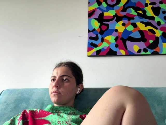 KarinaValdespino live cam on BongaCams
