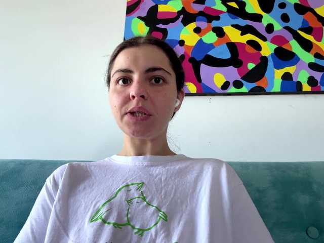 KarinaValdespino live cam on BongaCams