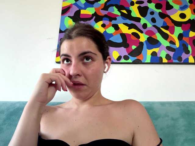 KarinaValdespino live cam on BongaCams
