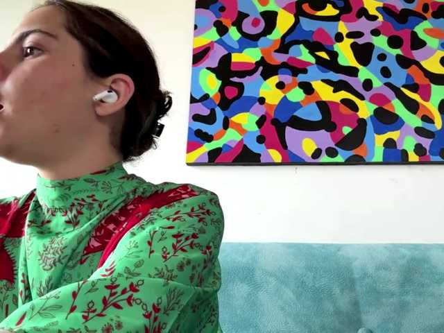 KarinaValdespino live cam on BongaCams