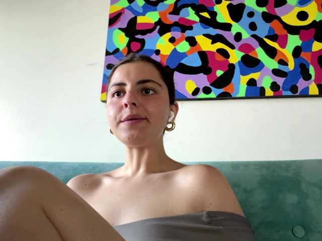 KarinaValdespino live cam on BongaCams