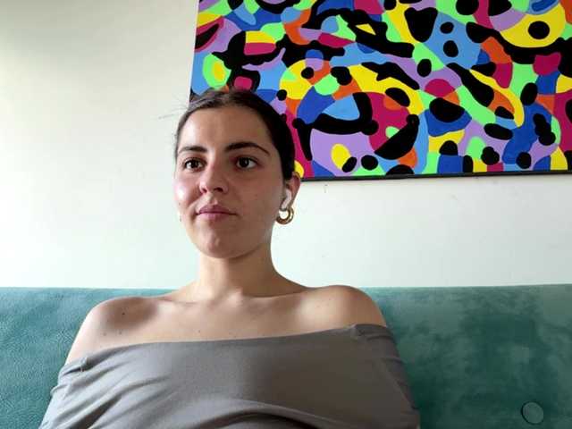 KarinaValdespino live cam on BongaCams