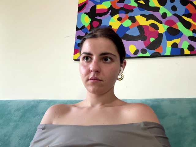 KarinaValdespino live cam on BongaCams