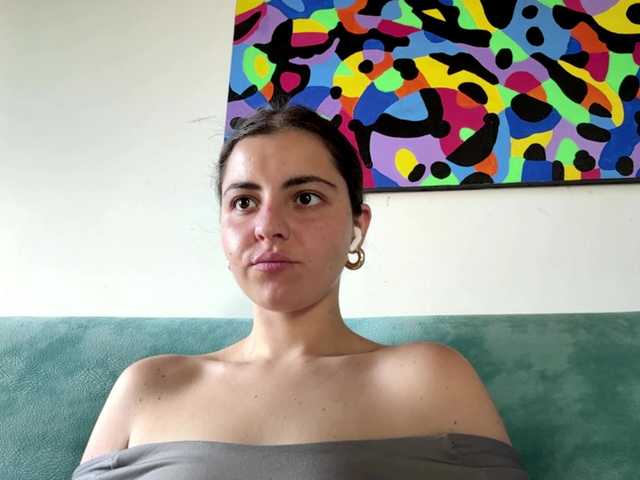 KarinaValdespino live cam on BongaCams