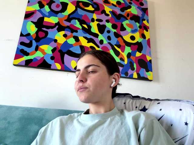 KarinaValdespino live cam on BongaCams