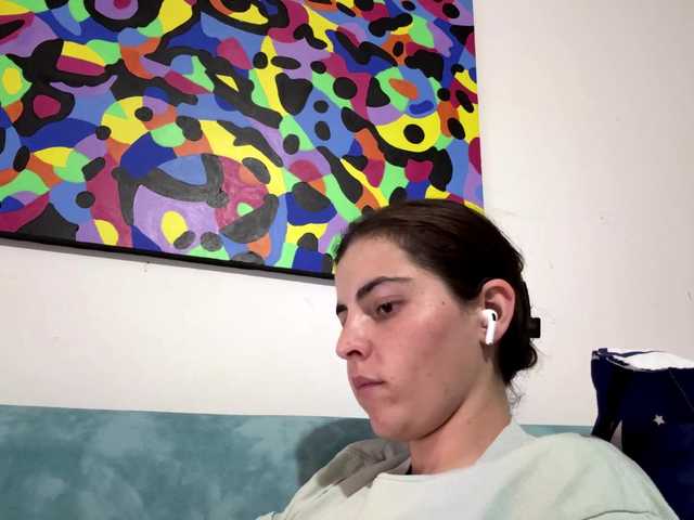 KarinaValdespino live cam on BongaCams